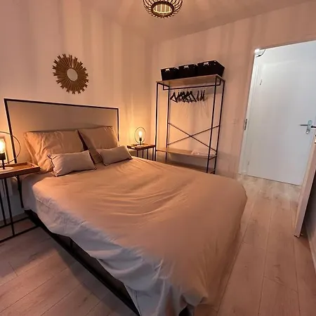 T2 Cosy Avec Parking Apartment Annemasse
